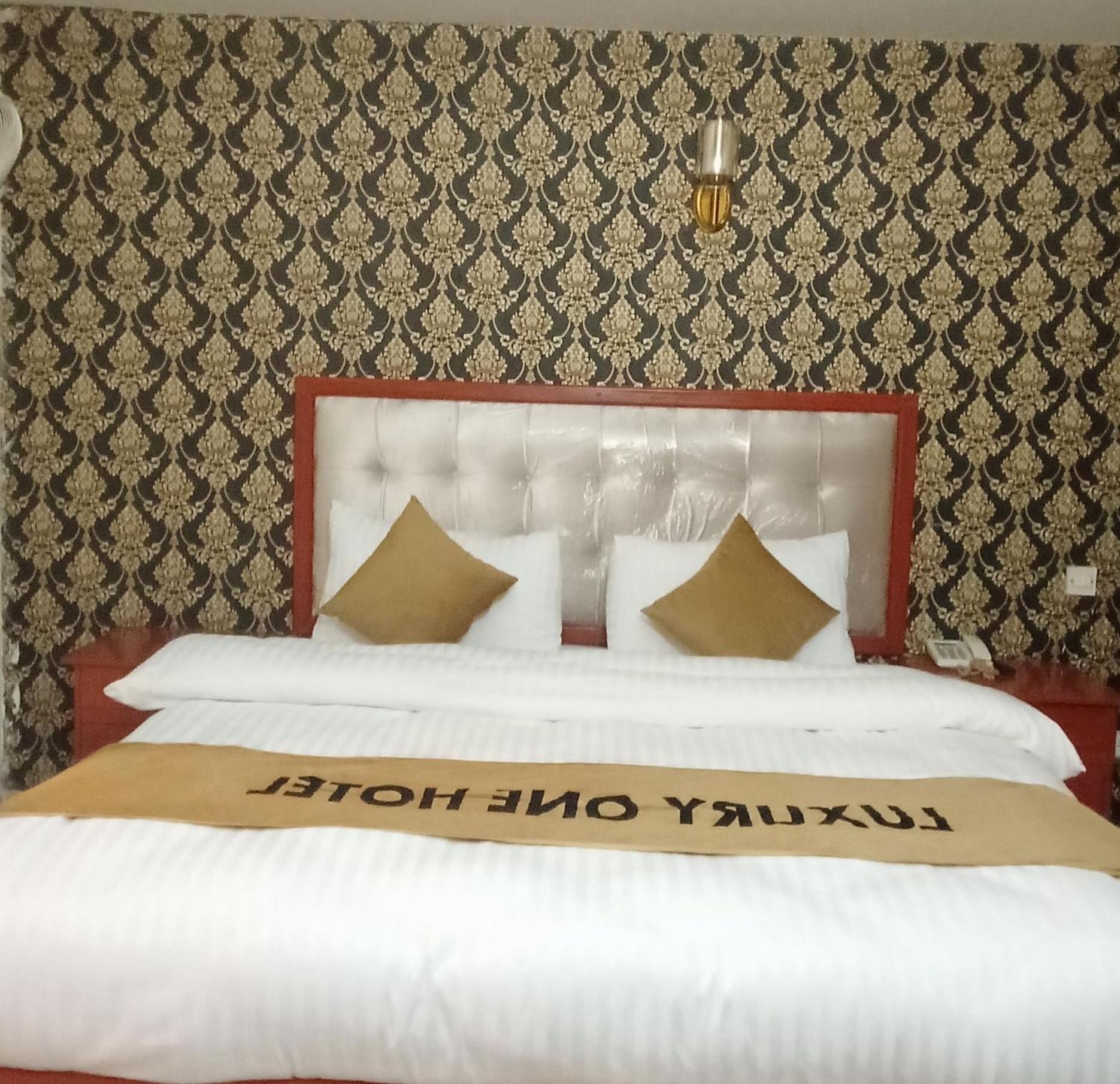 Luxury One Hotel Lahore Exteriér fotografie